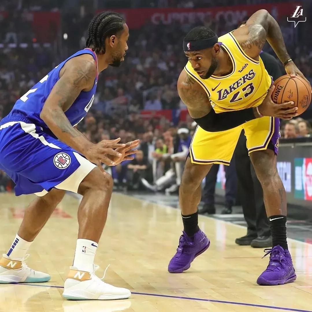 澳超战报：库尔一锤定音，西悉尼流浪者1-0力克悉尼FC（澳超战报：库尔献制胜球，西悉尼流浪者1-0击败悉尼FC）