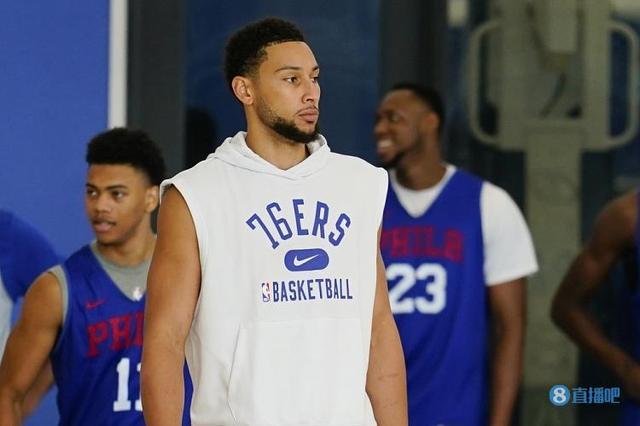 詹姆斯上次常规赛得分未上双时，仅剩6人还是现役球员（自詹姆斯上次常规赛得分未上双以来，仍在役的球员仅剩6人）