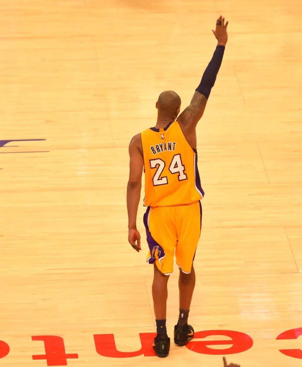 知名顾问：加拉塔萨雷签萨内是巨大成功；奥斯梅恩没解约条款（权威顾问：加拉塔萨雷引进萨内大获成功；奥斯梅恩合同无解约金条款）