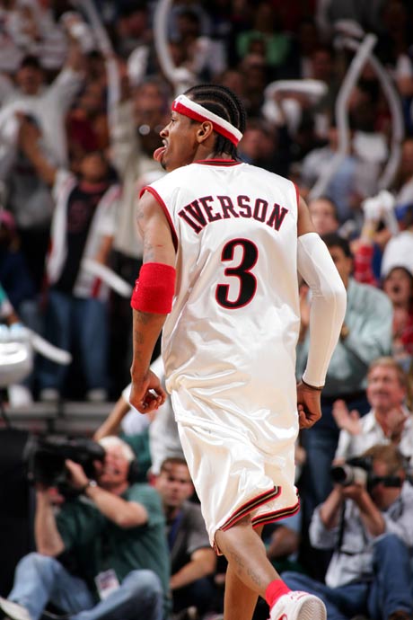 马卡：马竞接近与朱利亚诺-西蒙尼续约至2030年（马卡：马竞即将与朱利亚诺-西蒙尼续签合同至2030年）