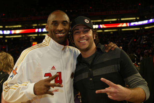 大卫-路易斯：尤文的水平远在我们之上；客战切尔西非常艰难（大卫·路易斯：尤文实力远胜我们；客场对阵切尔西将极其困难）